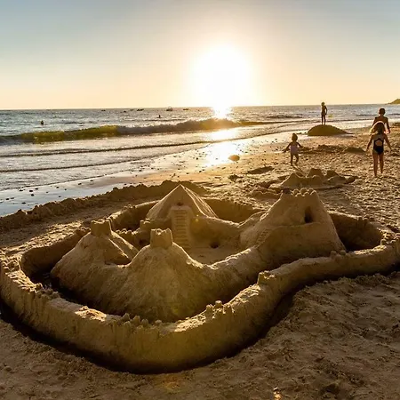 Le Concorde 생 질 크루아 드 비